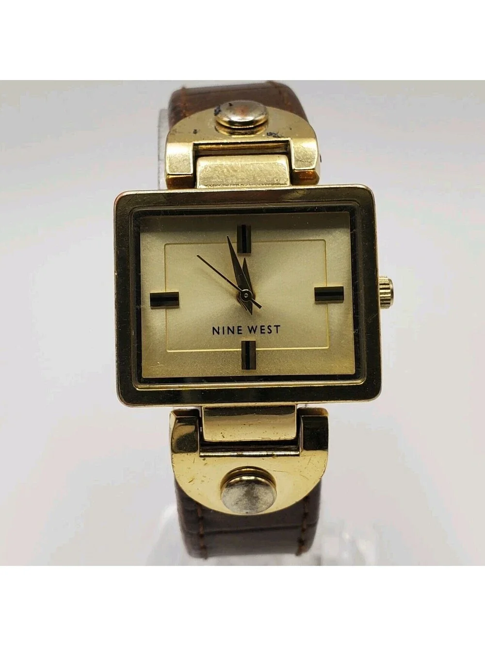 Nine West Square Womens Watch 27mm Gold Tone New Battery
